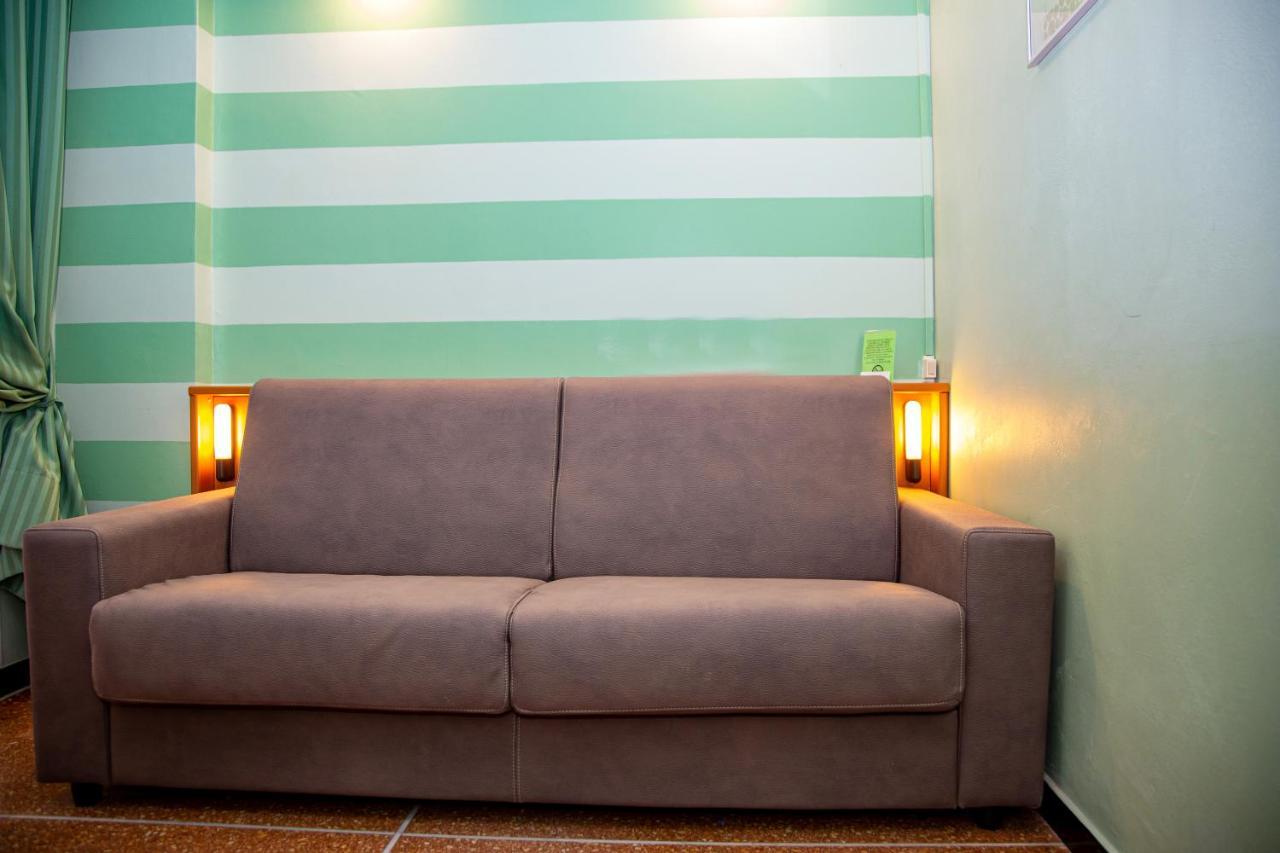 Albergo Glory Borghetto Santo Spirito Eksteriør billede