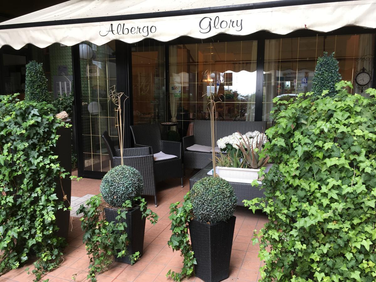 Albergo Glory Borghetto Santo Spirito Eksteriør billede