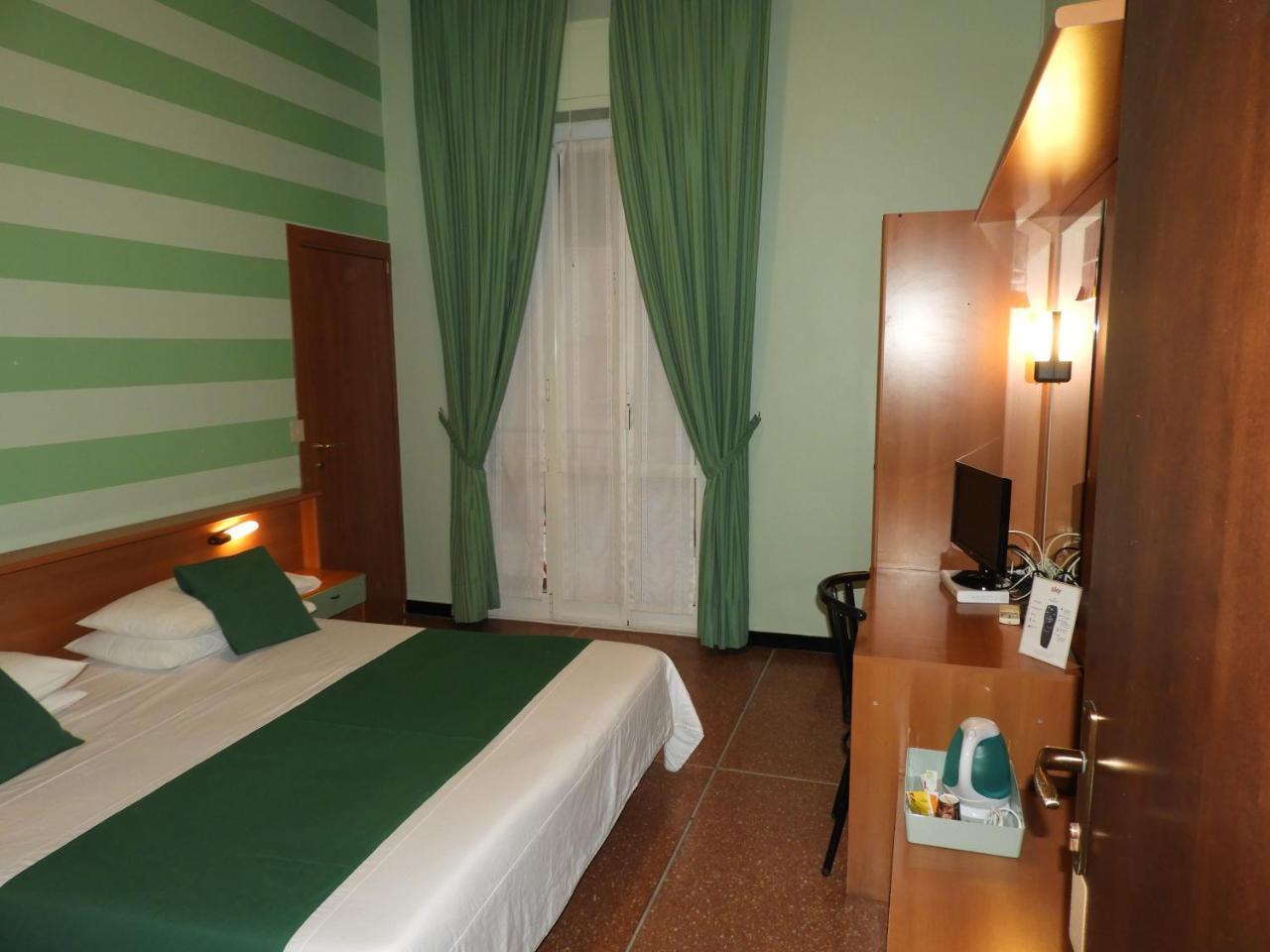 Albergo Glory Borghetto Santo Spirito Eksteriør billede